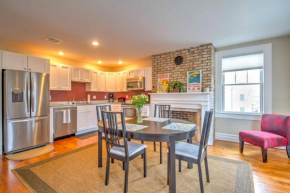 Bright Apartment - half Mi to Greenport Harbor!